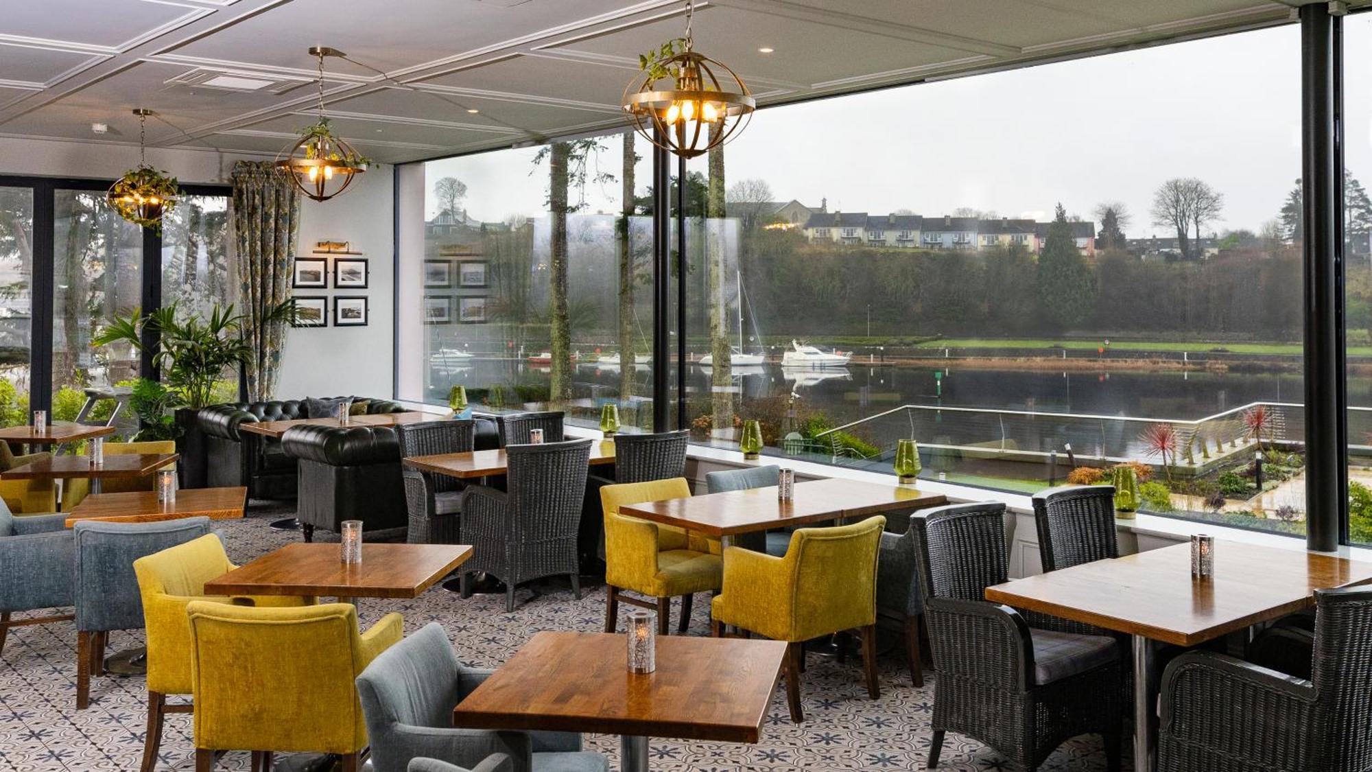 The Lakeside Hotel & Leisure Centre คิลลาโล ภายนอก รูปภาพ